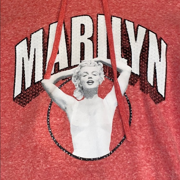 Sweatshirt - Picture 2 of 4